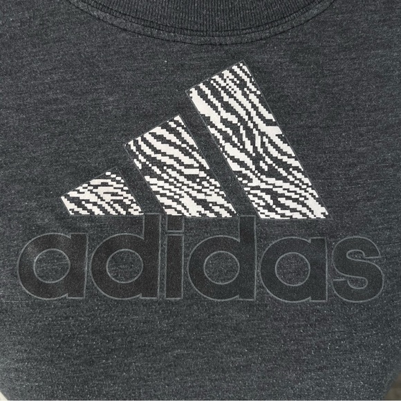 Adidas Women’s Gray Logo Short Sleeve T-Shirt | Size M - Picture 4 of 10